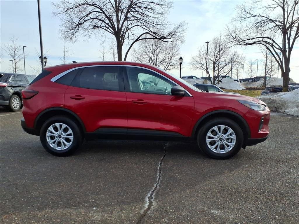 Certified 2023 Ford Escape Active image 6