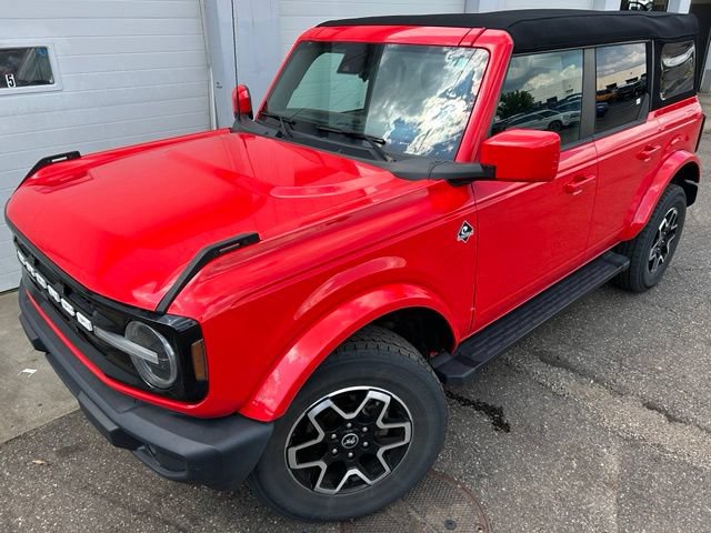 Certified 2024 Ford Bronco Outer Banks