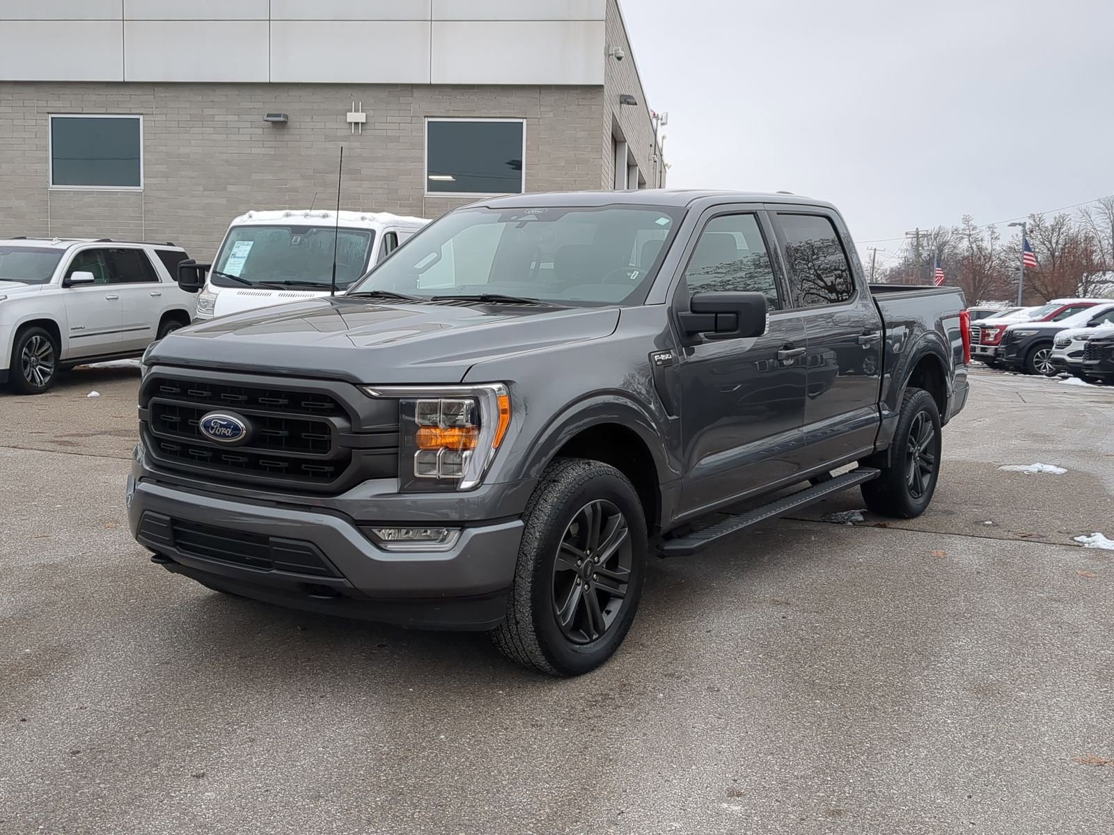 Certified 2022 Ford F150 XLT w/ Equipment Group 302A High image 6