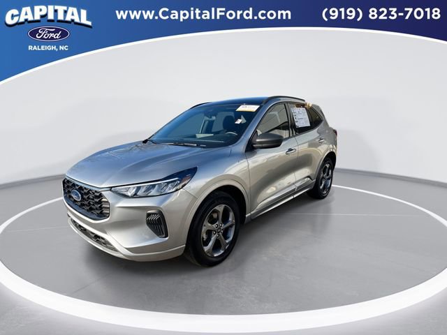 Certified 2023 Ford Escape ST-Line w/ Tech Pack #1 image 2