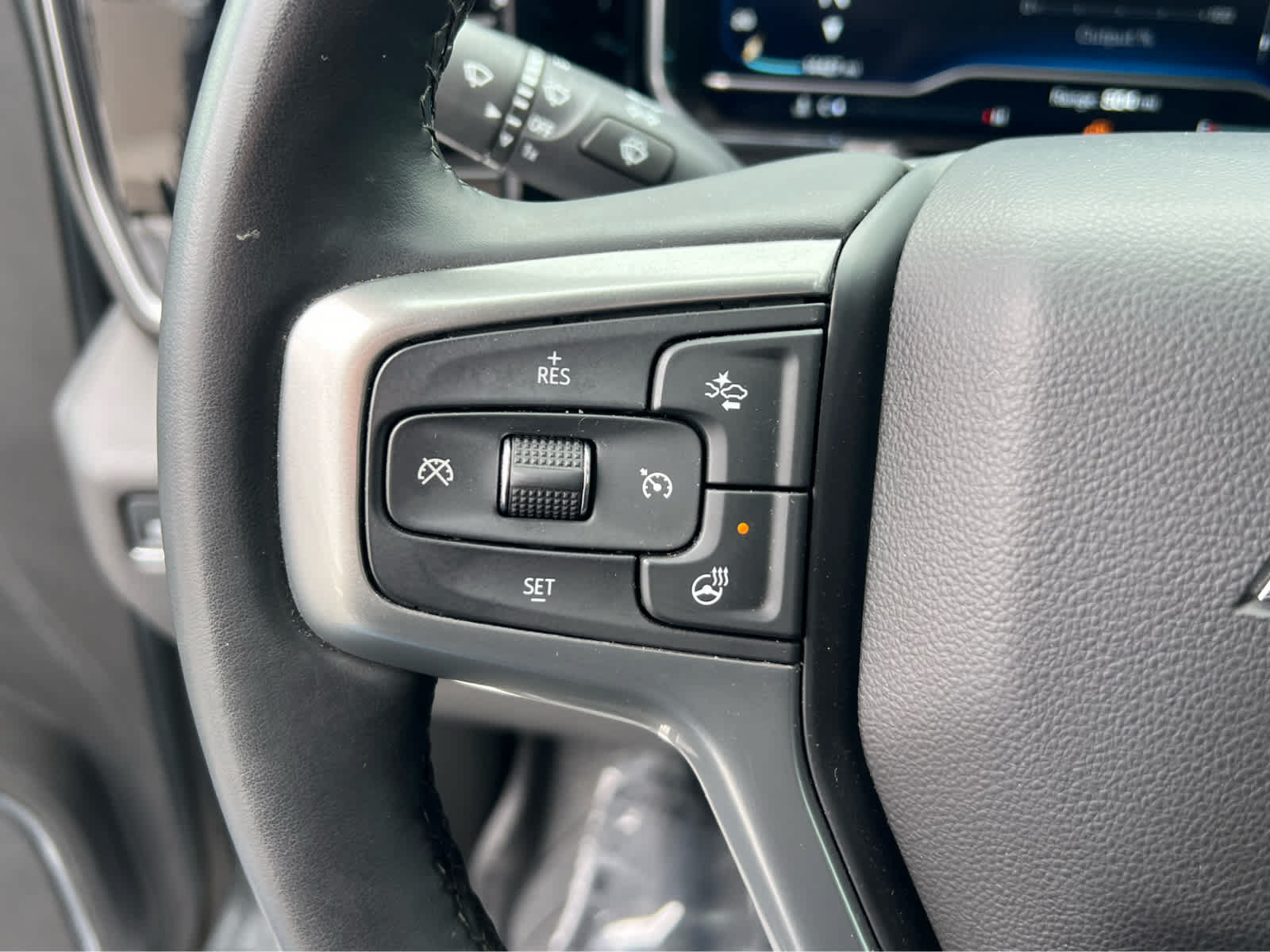 Used 2025 Chevrolet Silverado 1500 RST w/ Protection Package AWD/4WD image 32