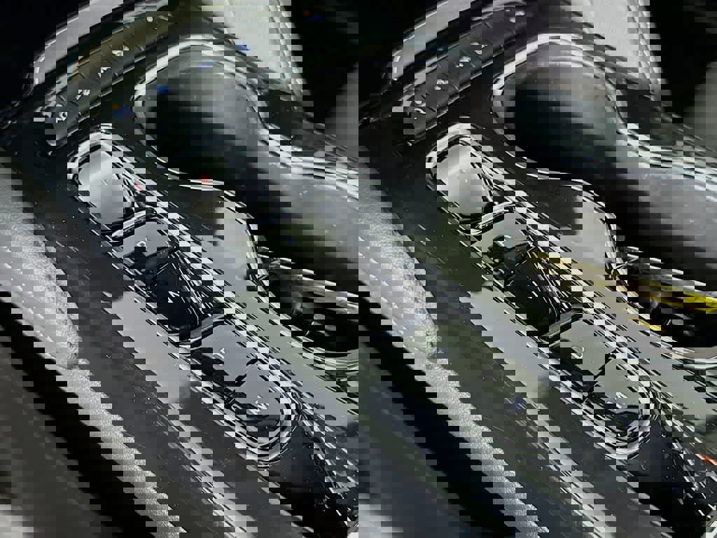 Used 2023 Buick Envision Essence w/ Sport Touring Package image 22