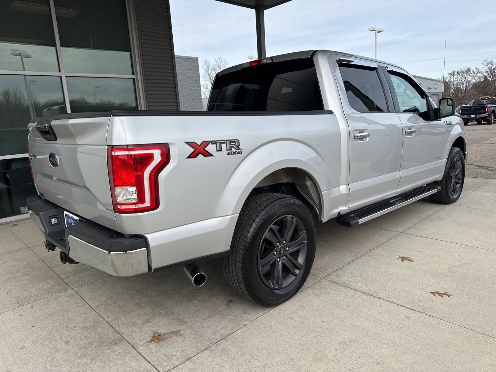 Certified 2017 Ford F150 XLT w/ XTR Package image 8