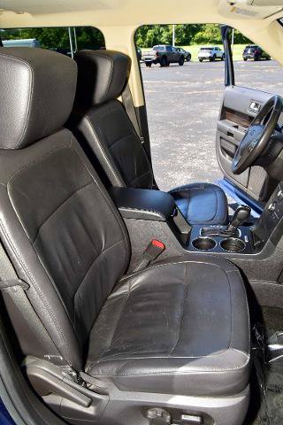 Certified 2017 Ford Flex SEL w/ Equipment Group 202A AWD/4WD image 24