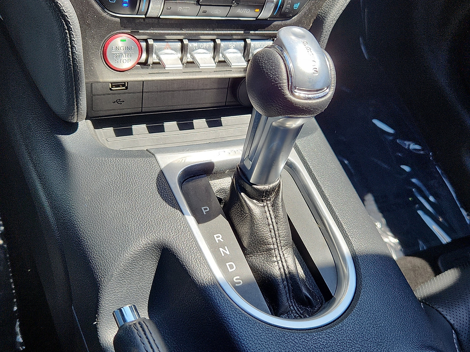 Certified 2021 Ford Mustang Premium w/ Pony Package RWD image 13