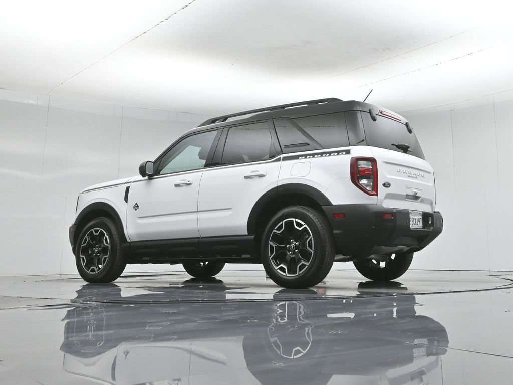 Certified 2025 Ford Bronco Sport Outer Banks w/ Outer Banks Tech Package+ AWD/4WD image 53