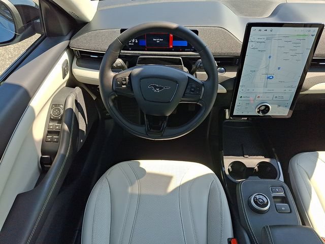 Certified 2022 Ford Mustang Mach-E Premium AWD/4WD image 11