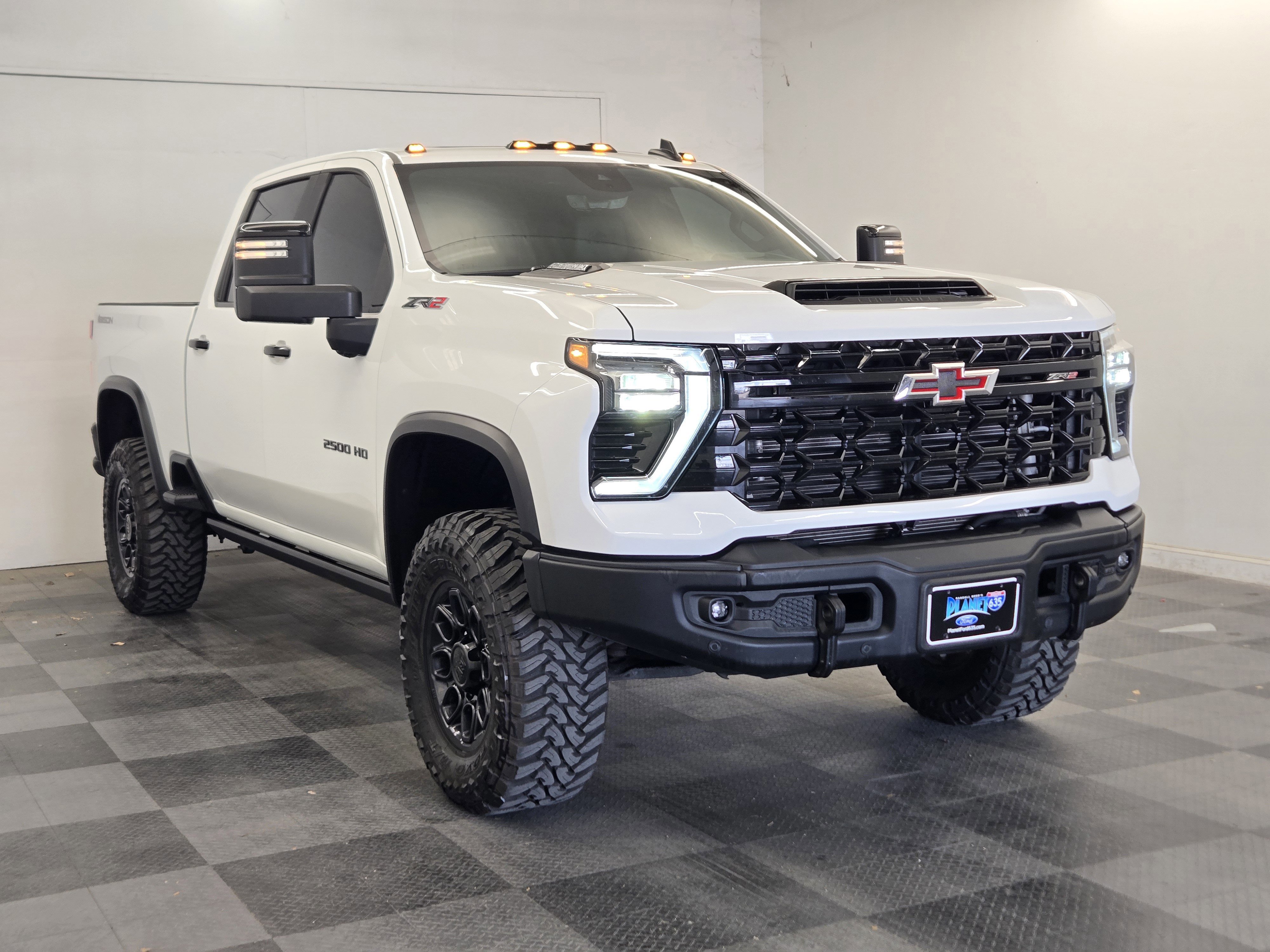 Used 2025 Chevrolet Silverado 2500 ZR2 w/ ZR2 Bison Edition image 6