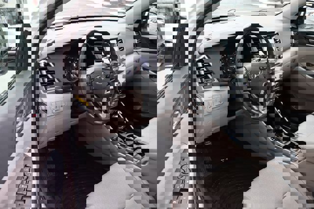 Used 2018 Hyundai Tucson Value w/ Cargo Package image 4