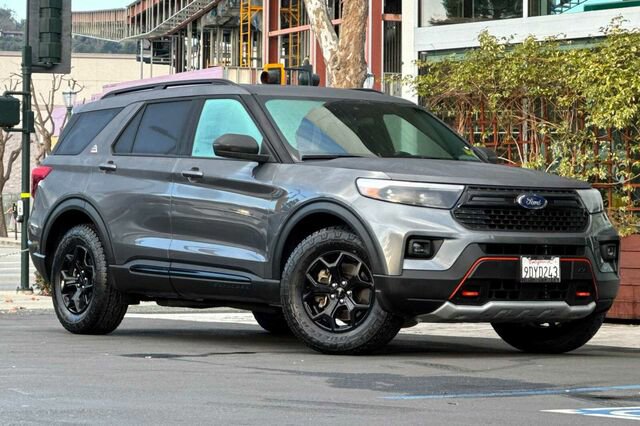 Certified 2022 Ford Explorer Timberline image 2