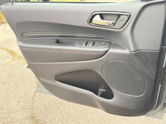 Used 2023 Dodge Durango GT w/ Blacktop Package AWD/4WD image 28