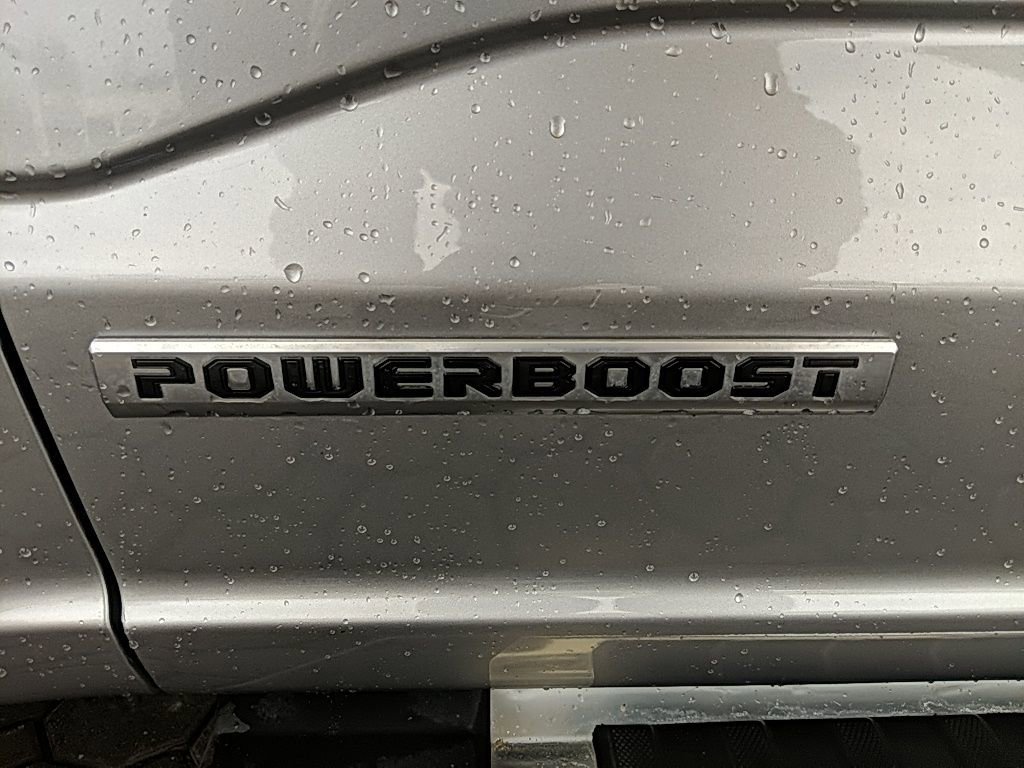 Certified 2025 Ford F150 Lariat w/ Equipment Group 501A Mid AWD/4WD image 12