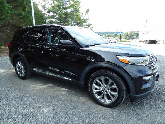 Certified 2021 Ford Explorer Limited w/ Equipment Group 301A AWD/4WD image 7