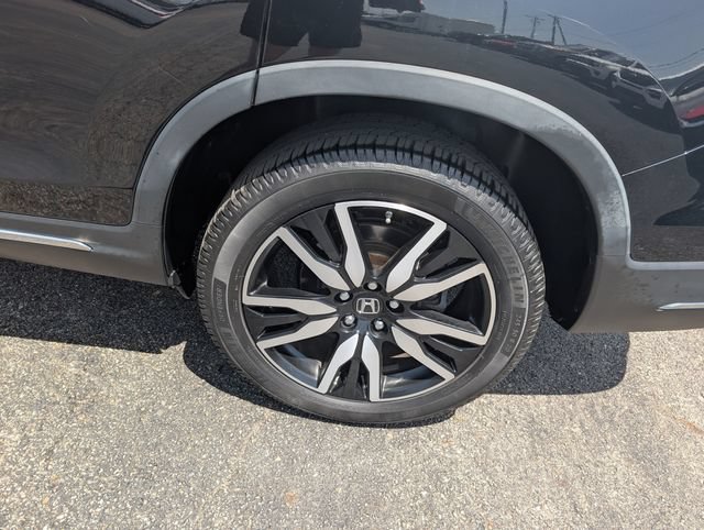 Used 2021 Honda Pilot Elite image 23