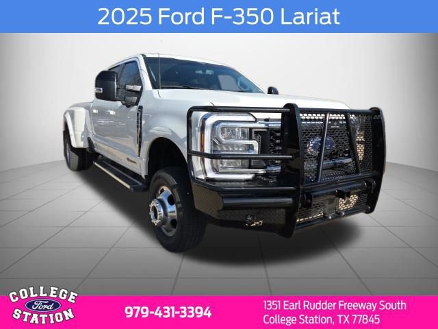 Certified 2025 Ford F350 Lariat image 4