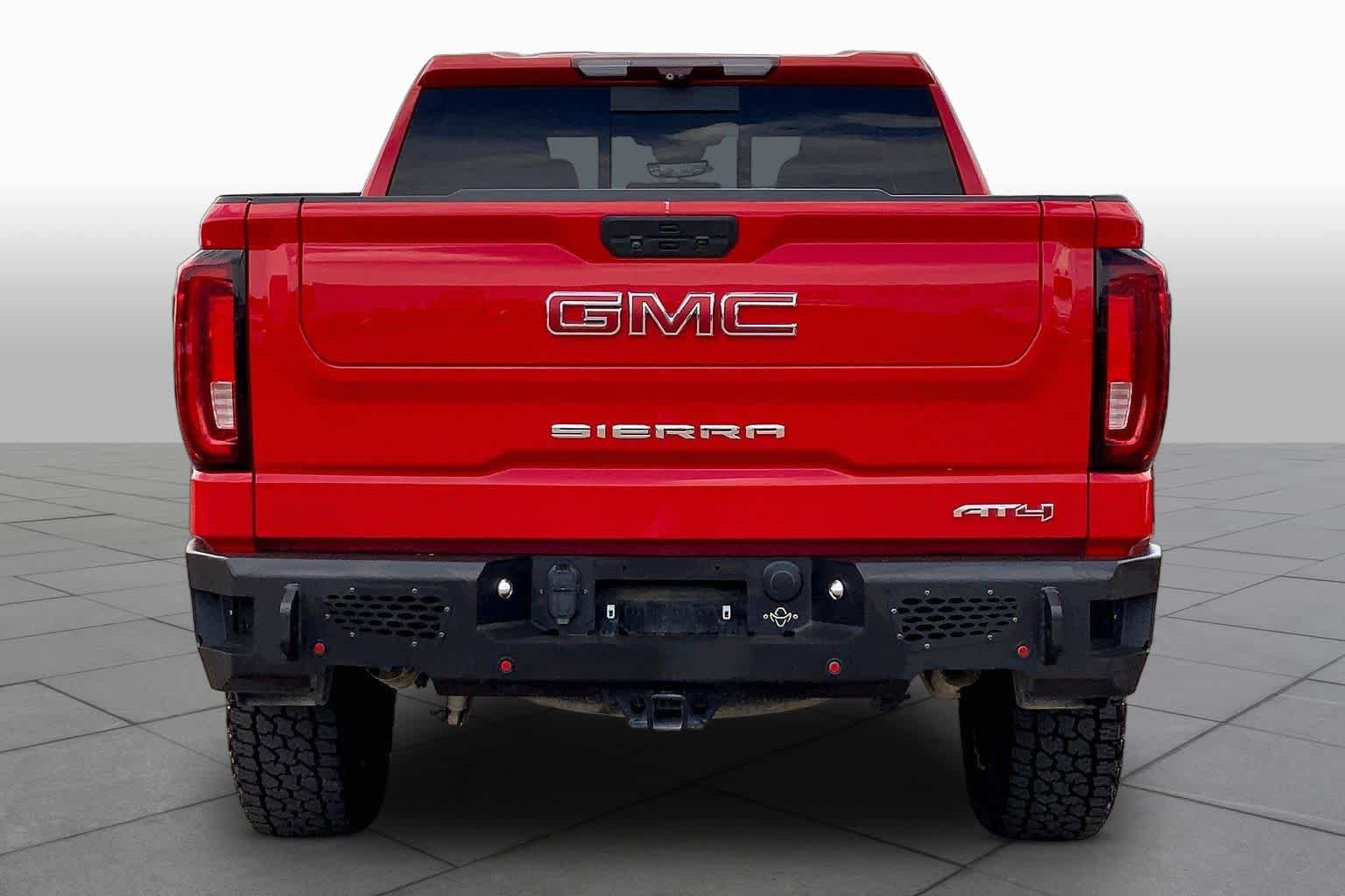 Used 2021 GMC Sierra 1500 AT4 w/ AT4 Premium Package AWD/4WD image 5