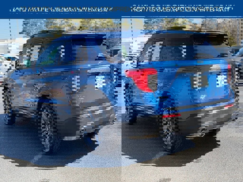 Certified 2022 Ford Explorer XLT w/ Equipment Group 202A image 6