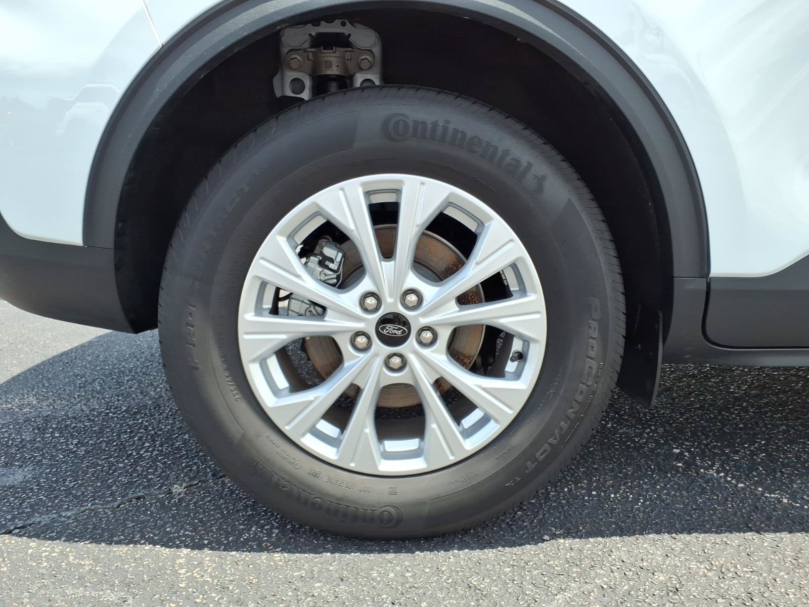 Certified 2025 Ford Escape Active AWD/4WD image 10