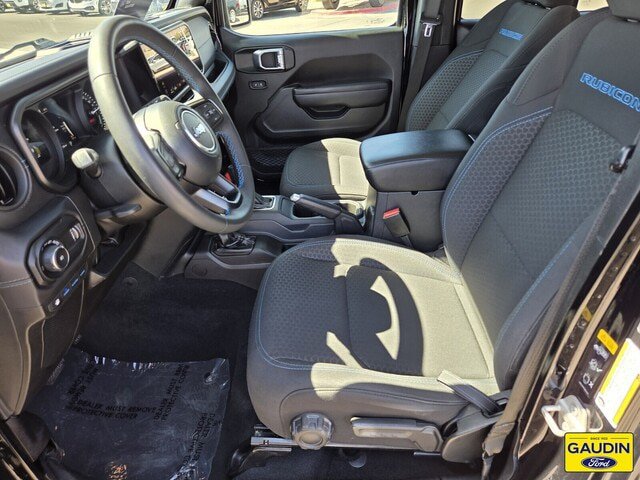 Used 2024 Jeep Wrangler Unlimited Rubicon 4xe AWD/4WD image 11