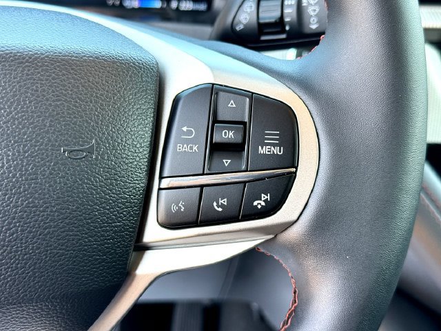 Certified 2026 Ford Explorer Active w/ Active Comfort Package RWD image 13