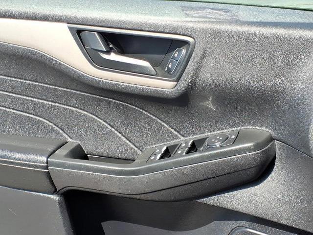 Certified 2022 Ford Escape S FWD image 19