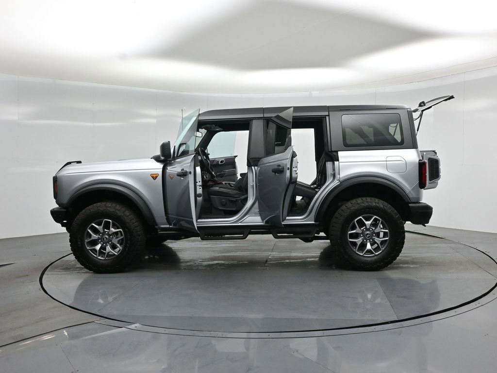 Certified 2024 Ford Bronco Badlands AWD/4WD image 34