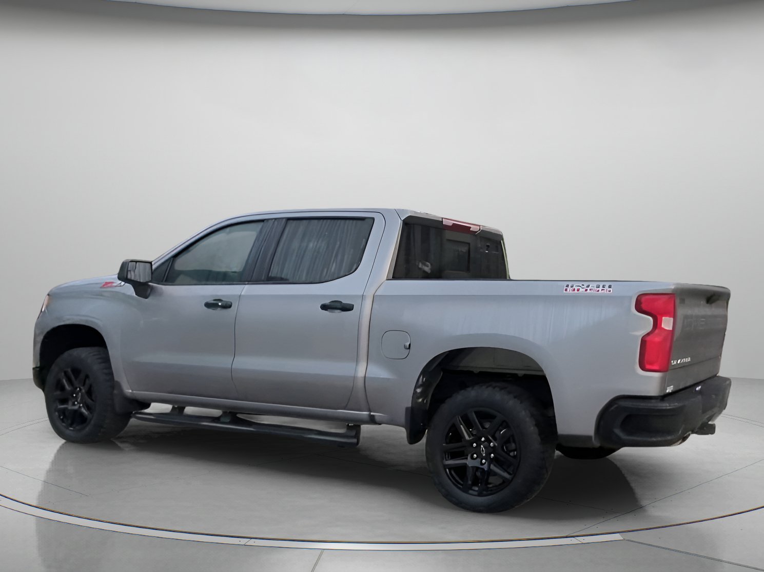 Used 2025 Chevrolet Silverado 1500 LT Trail Boss w/ Convenience Package II AWD/4WD image 19