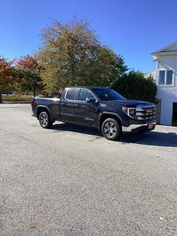 Used 2023 GMC Sierra 1500 SLE w/ X31 Off-Road Package AWD/4WD image 7