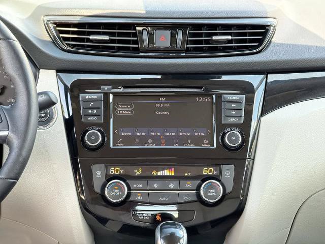 Used 2022 Nissan Rogue Sport SV AWD/4WD image 28