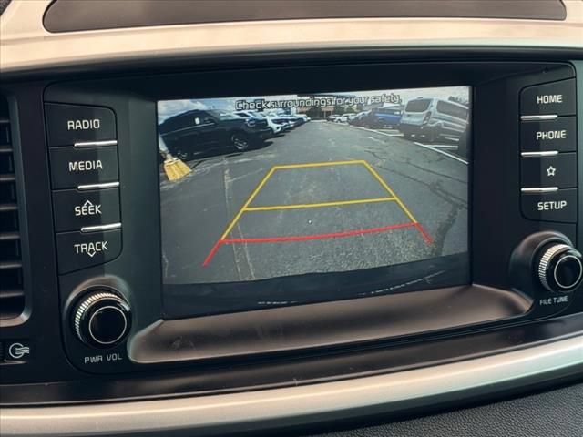 Used 2020 Kia Sorento S FWD image 19