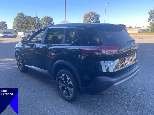 Used 2023 Nissan Rogue SV AWD/4WD image 3