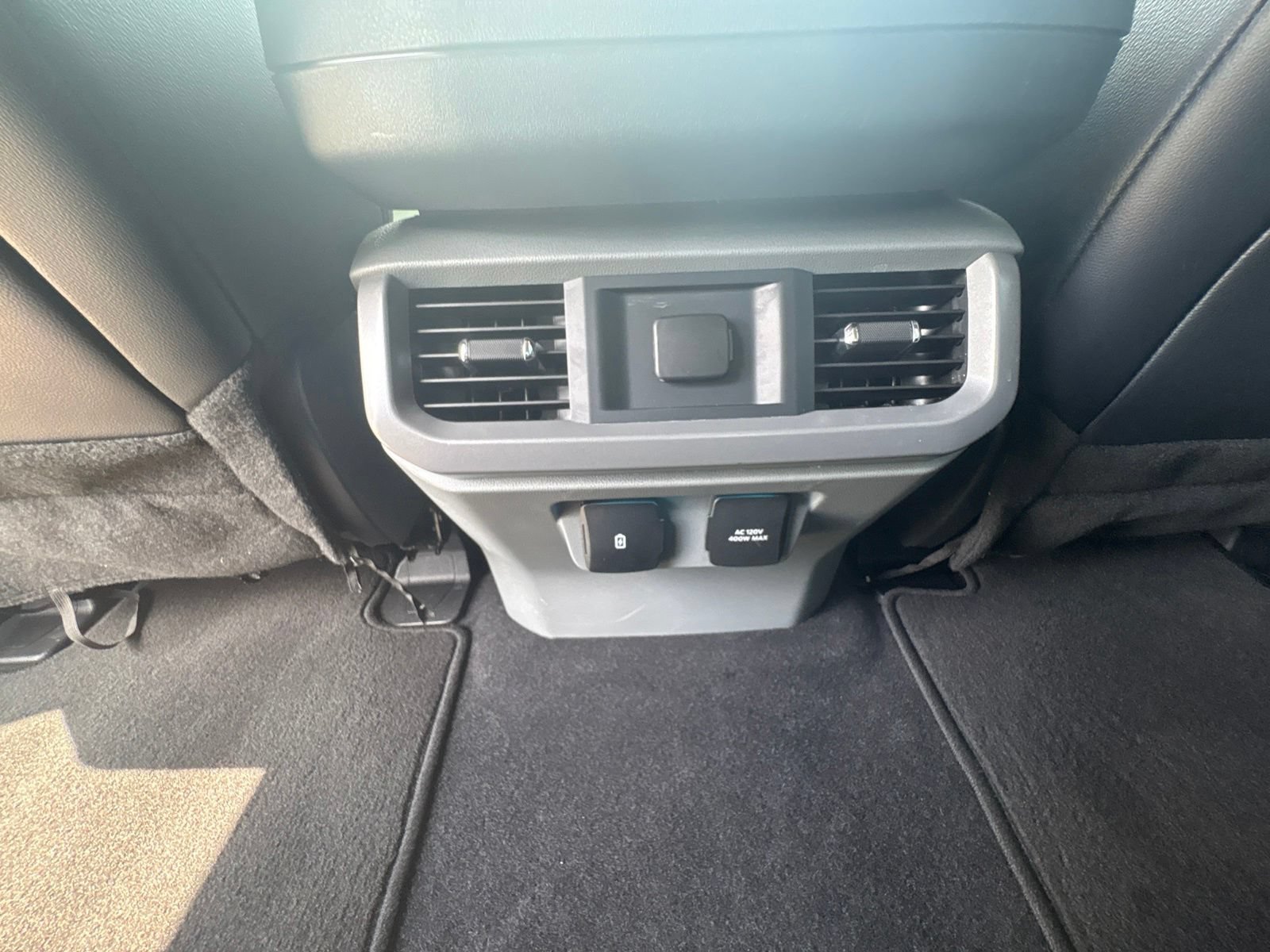 Certified 2024 Ford F150 Lariat w/ Bed Utility Package AWD/4WD image 41