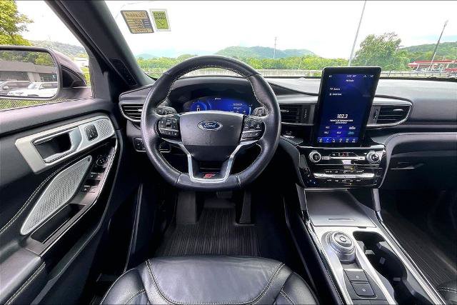 Certified 2023 Ford Explorer ST w/ Equipment Group 401A AWD/4WD image 5