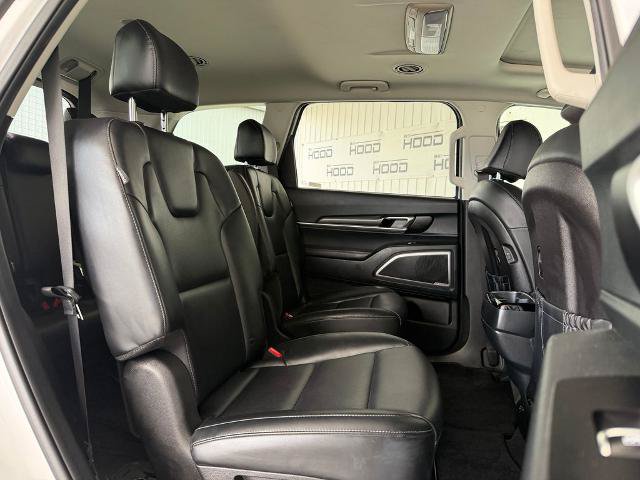 Used 2025 Kia Telluride S FWD image 9