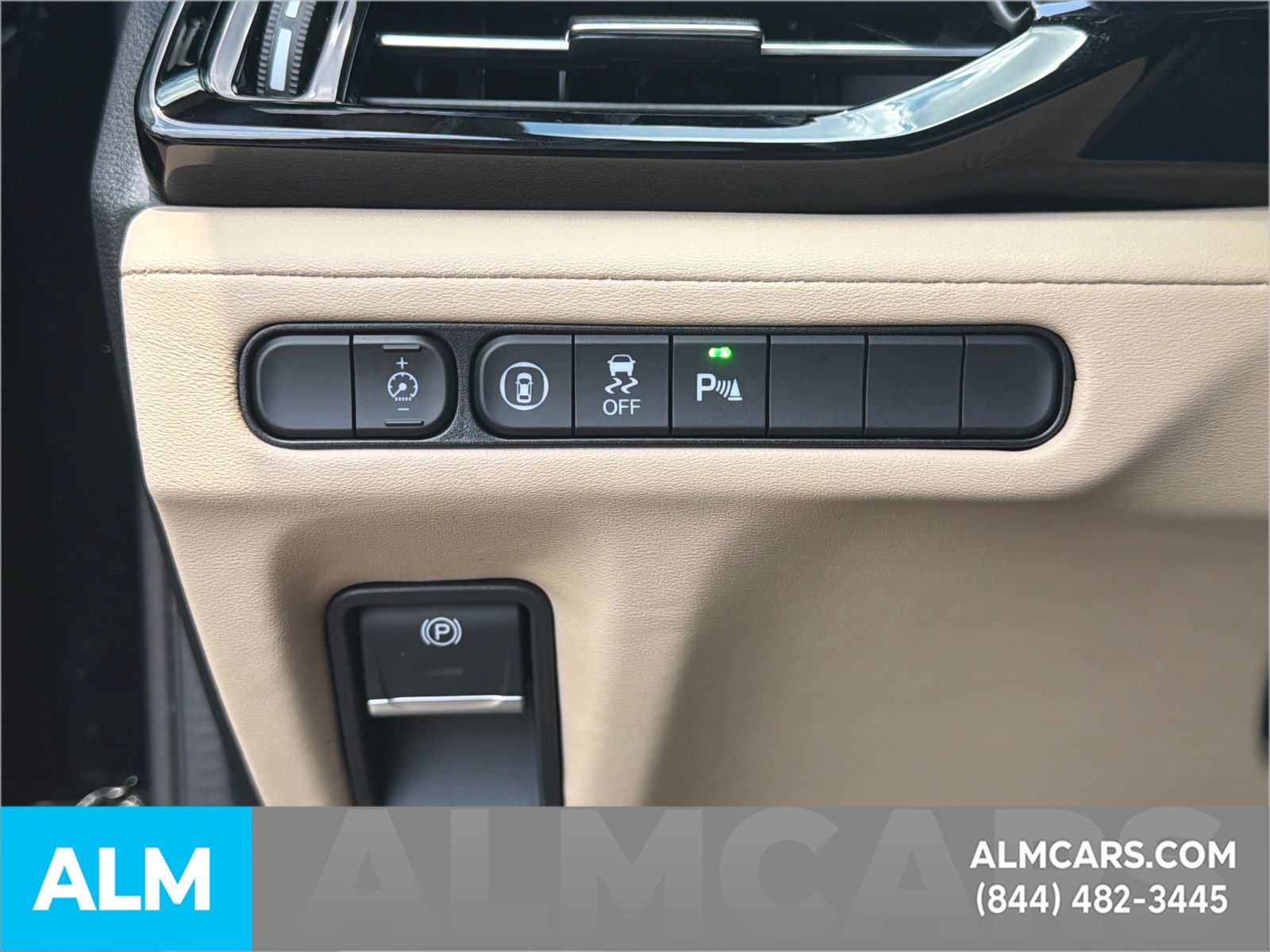 Used 2023 Acura MDX w/ Technology Package FWD image 39