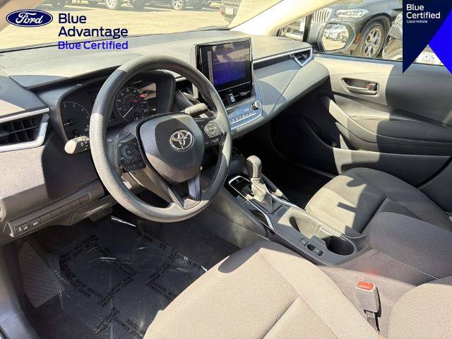 Used 2025 Toyota Corolla LE FWD image 14