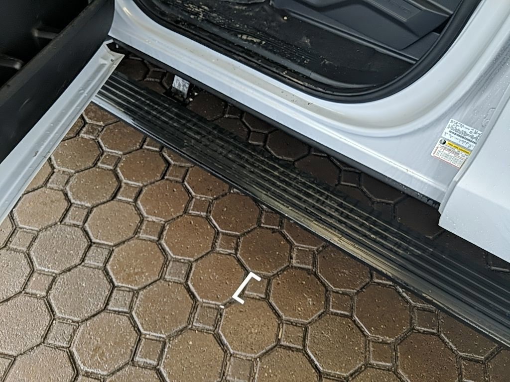 Certified 2025 Ford Expedition Max Platinum image 14