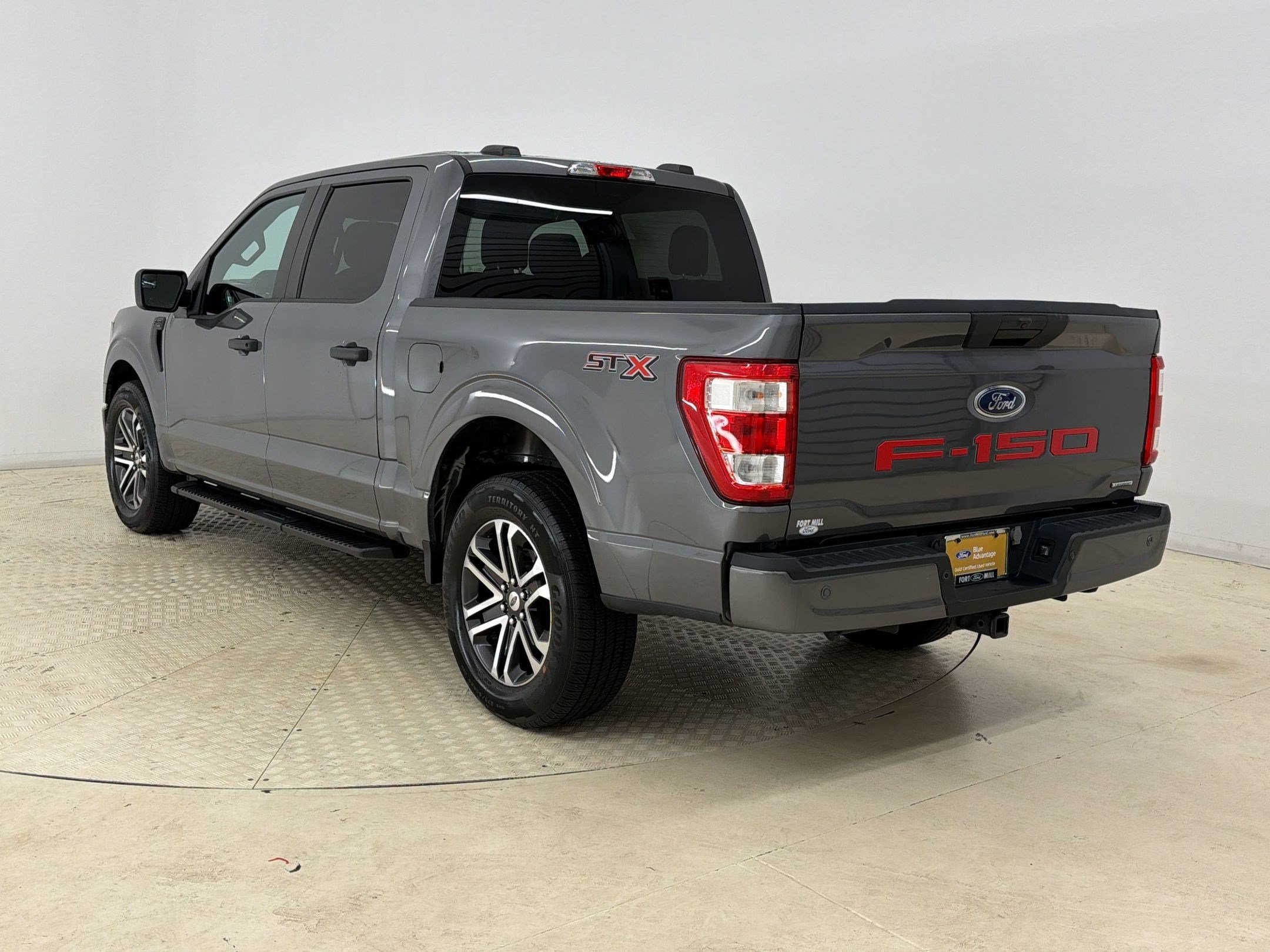 Certified 2023 Ford F150 XL w/ STX Appearance Package RWD image 3