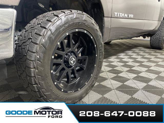 Used 2019 Nissan Titan SV AWD/4WD image 26