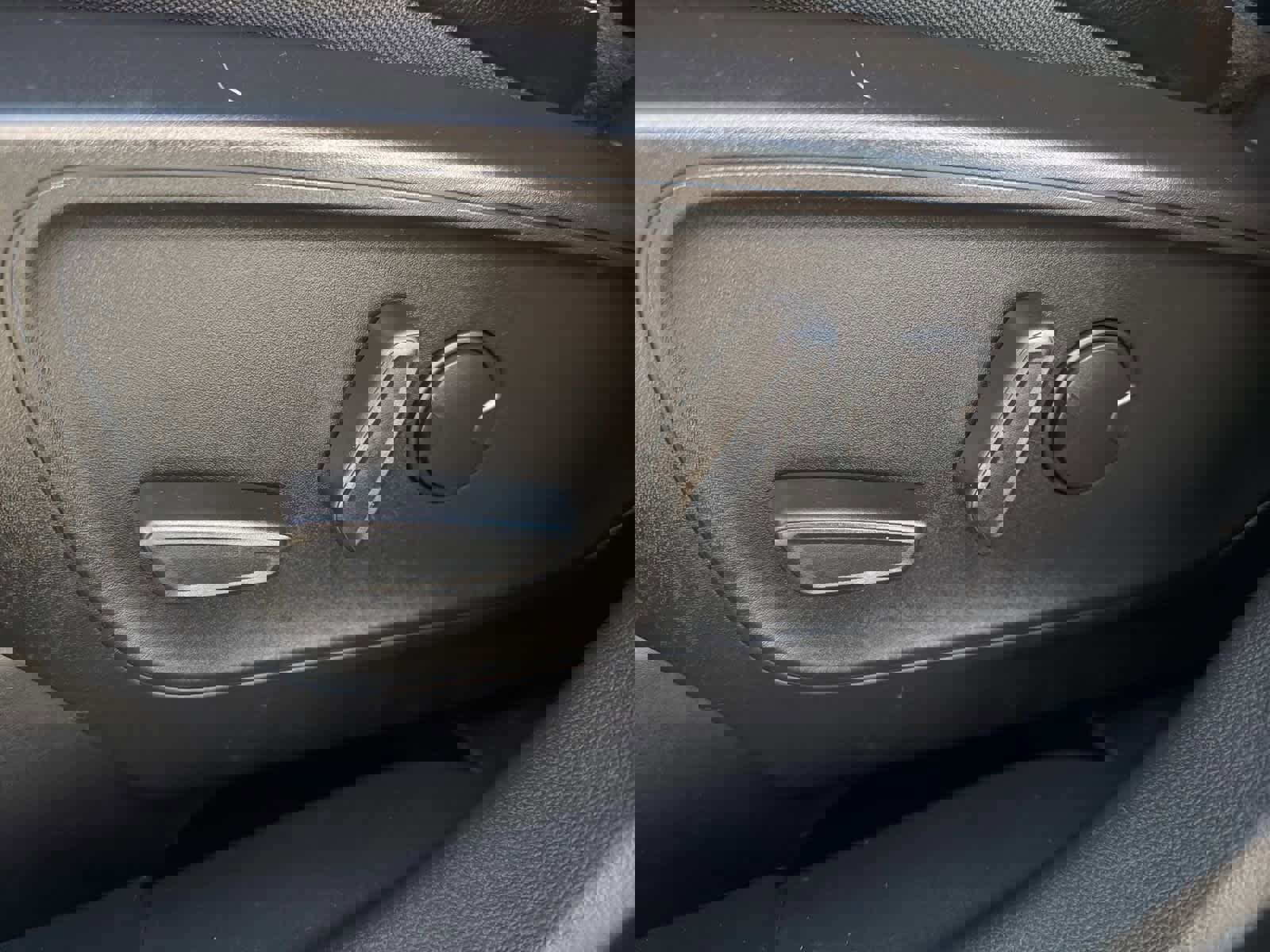 Certified 2022 Ford Escape SEL image 18