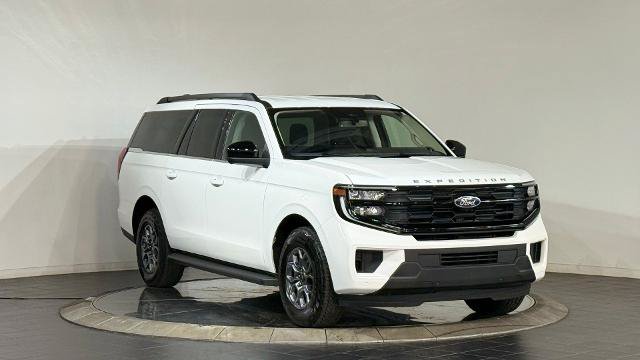 Certified 2025 Ford Expedition Max Active AWD/4WD image 2