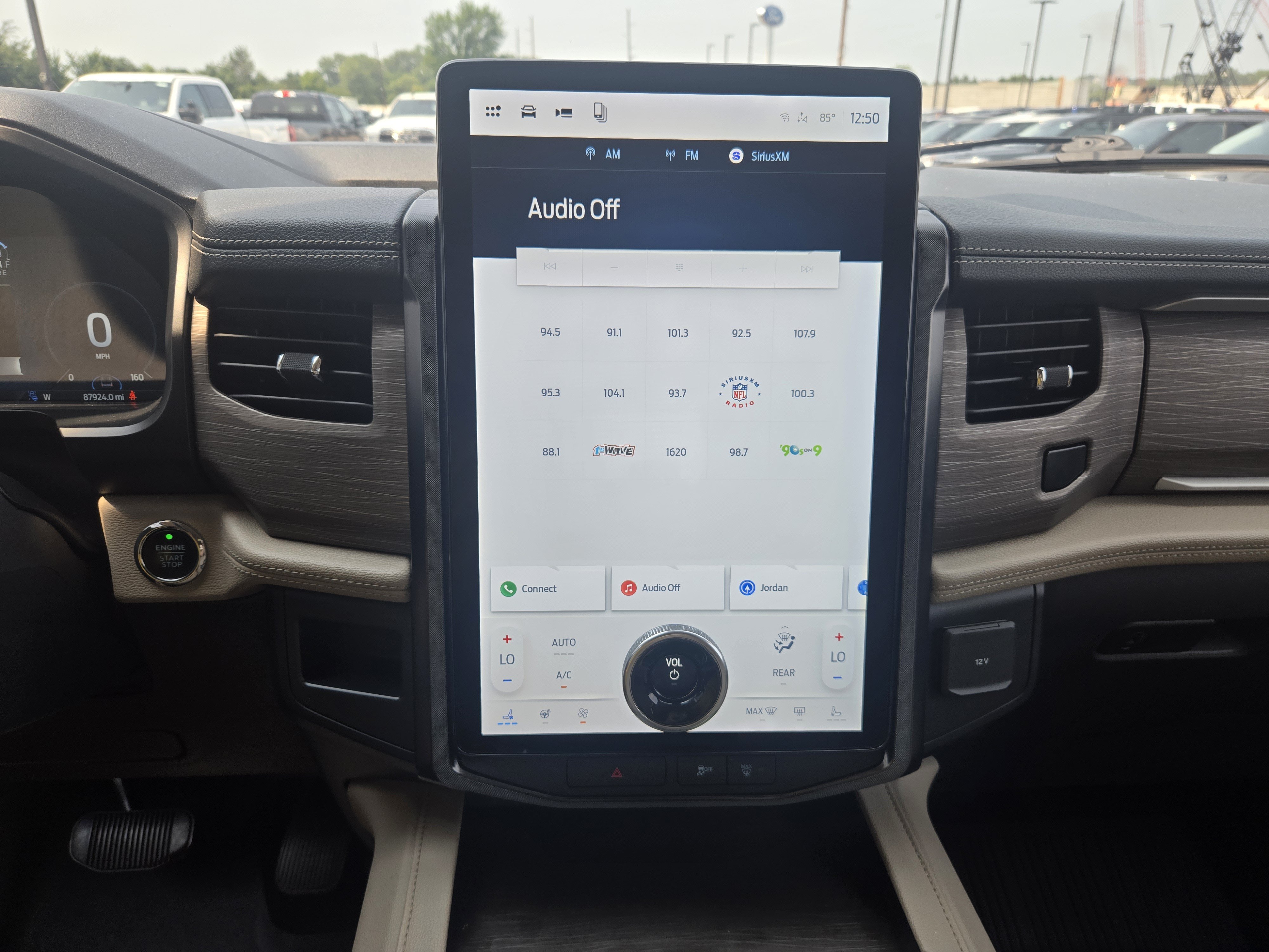 Certified 2022 Ford Expedition Limited AWD/4WD image 23