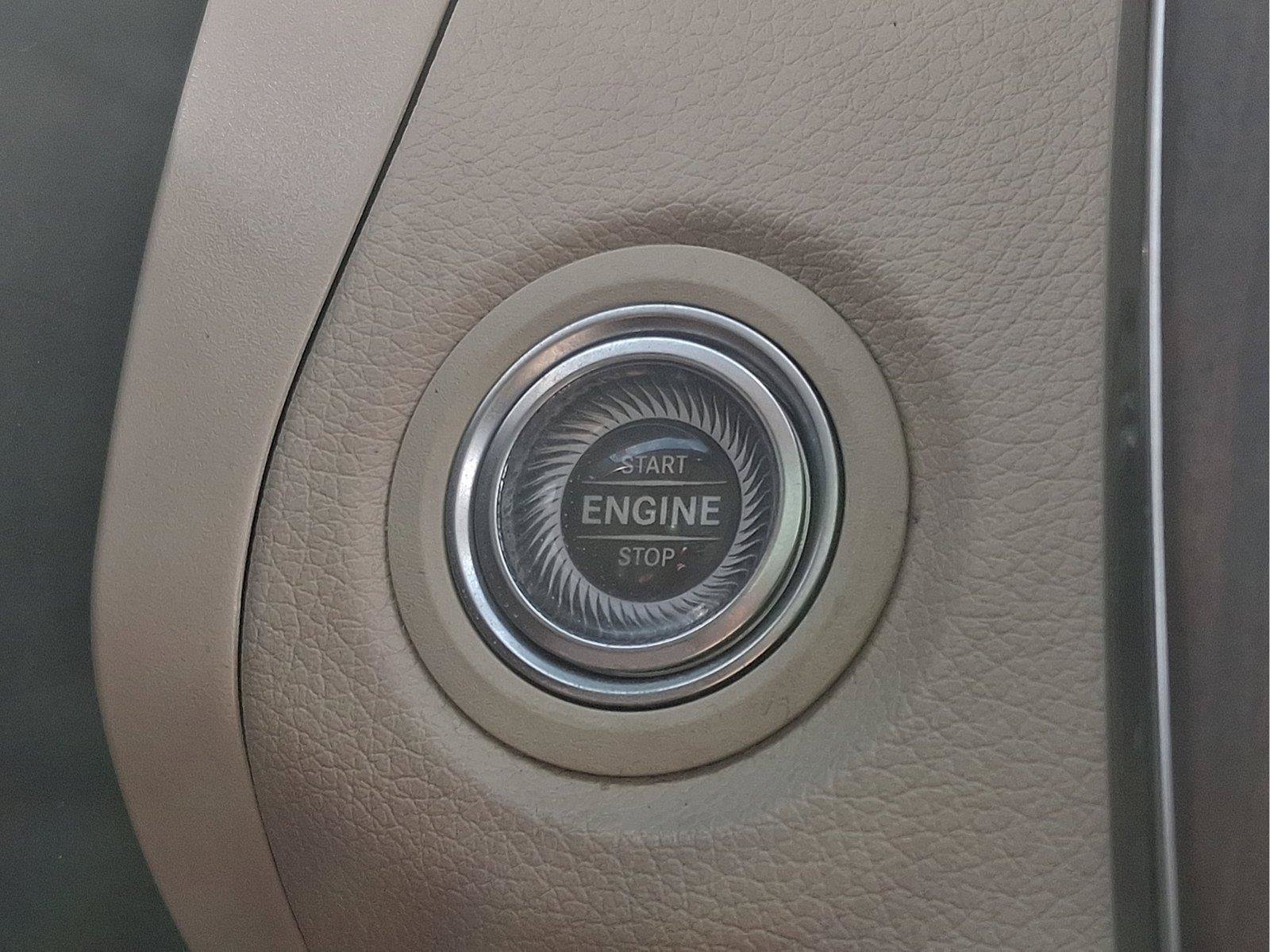 Used 2021 Mercedes-Benz GLC 300 4MATIC image 22