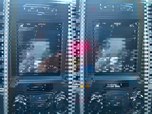 Certified 2018 Ford F150 Lariat image 28