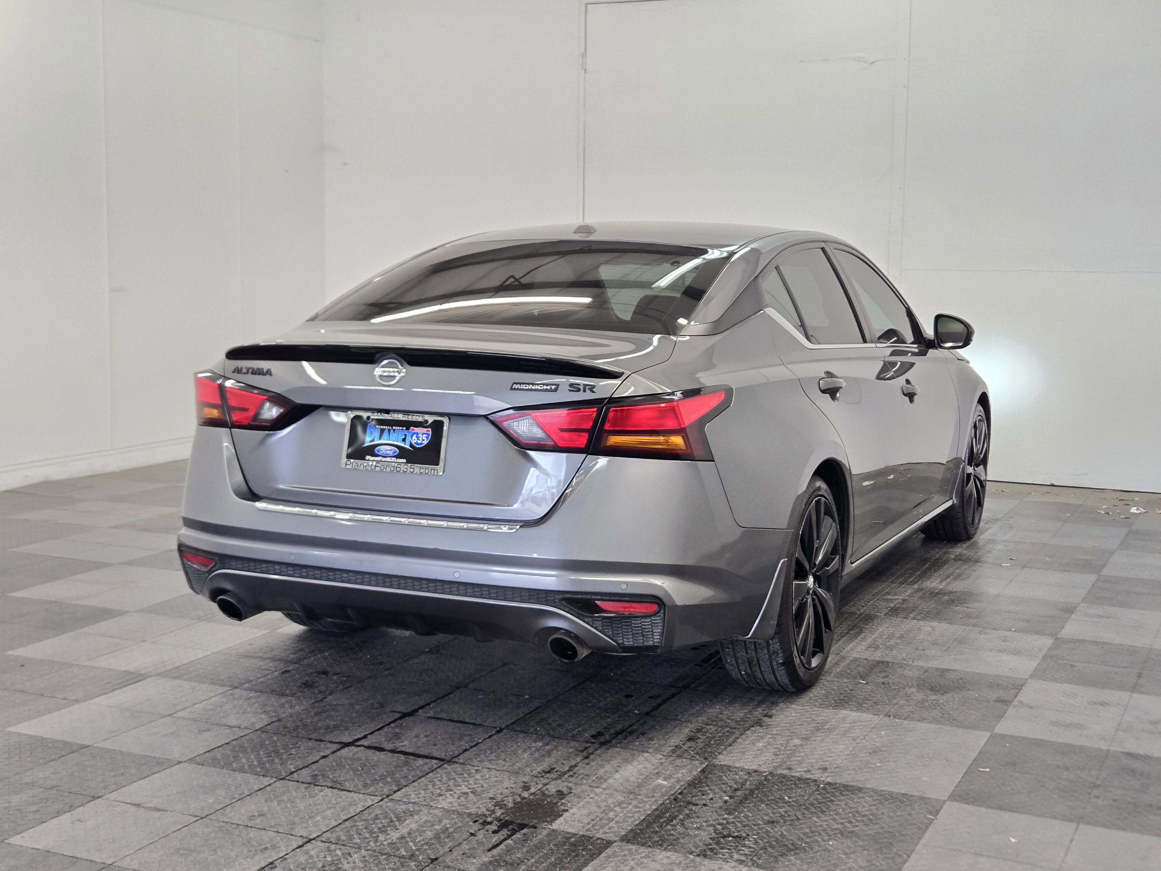 Used 2022 Nissan Altima 2.5 SR w/ Midnight Edition Package image 4