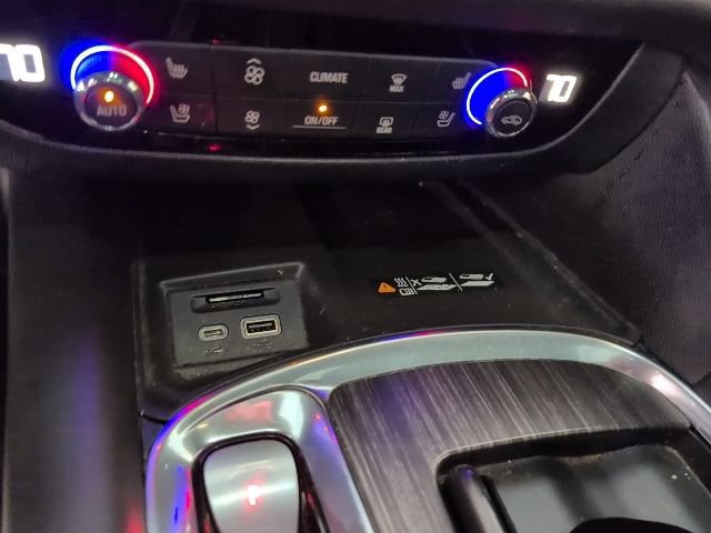 Used 2022 Buick Enclave Avenir image 29