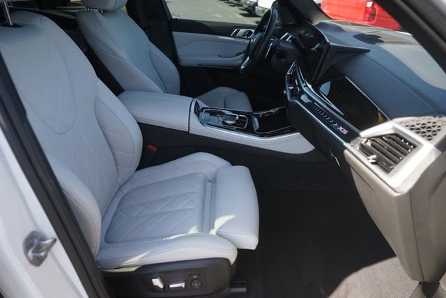 Used 2024 BMW X5 sDrive40i w/ Premium Package RWD image 19
