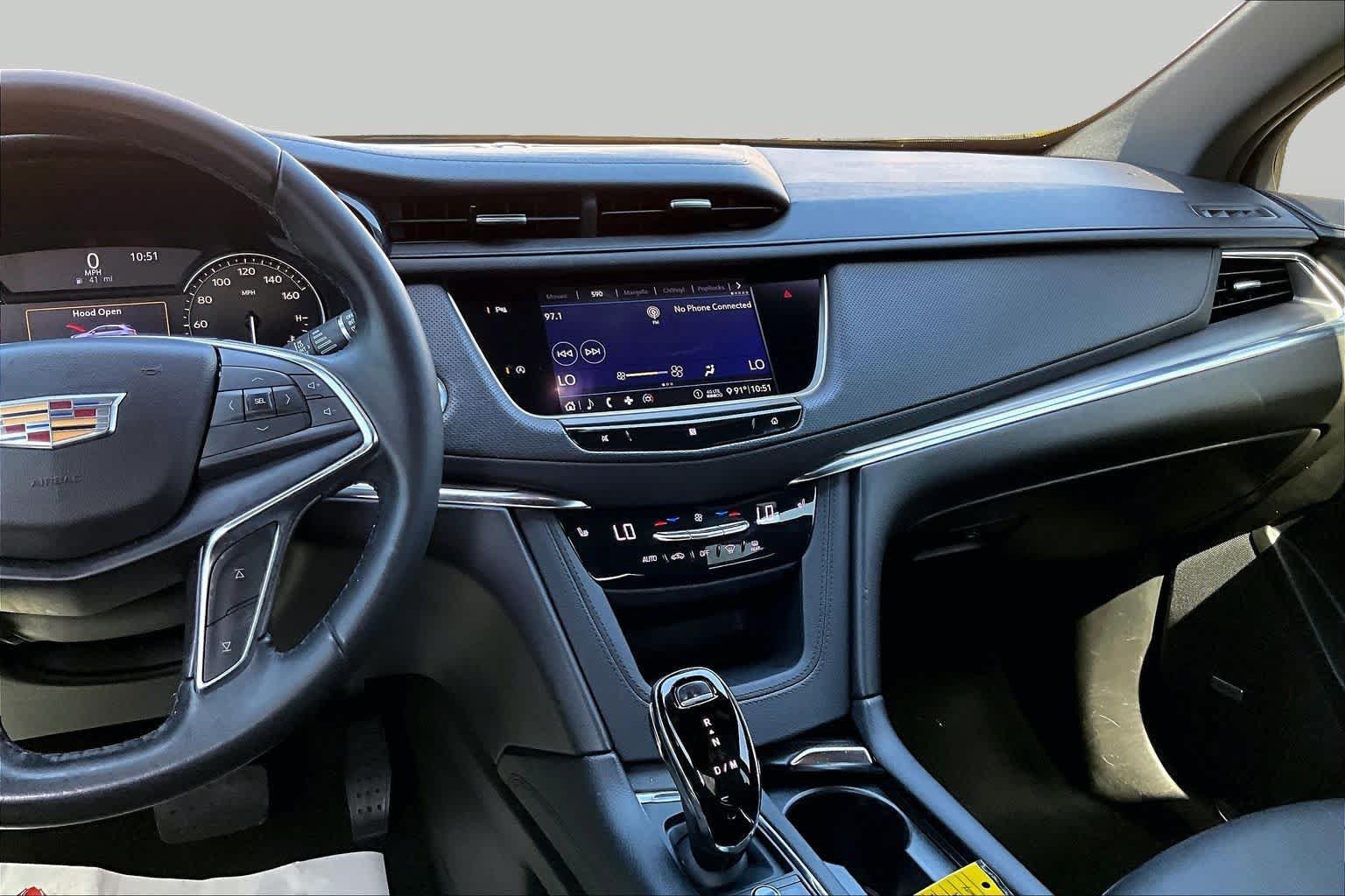 Used 2020 Cadillac XT5 Luxury FWD image 6