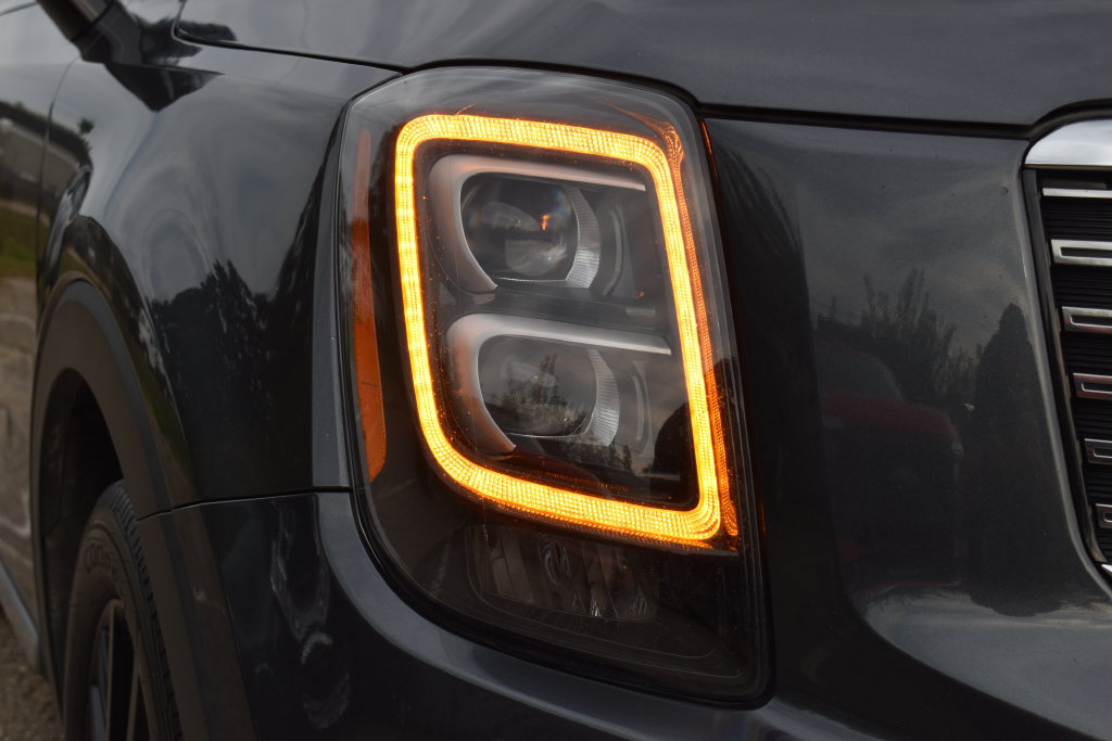Used 2021 Kia Telluride SX w/ Towing Package AWD/4WD image 5