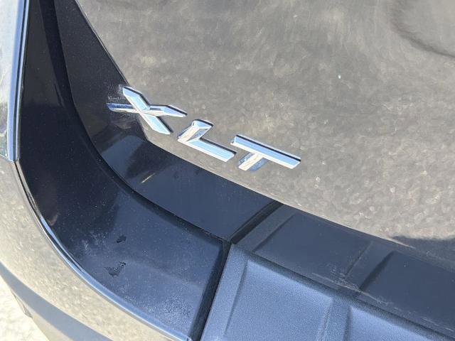 Certified 2022 Ford Explorer XLT w/ Equipment Group 202A image 9